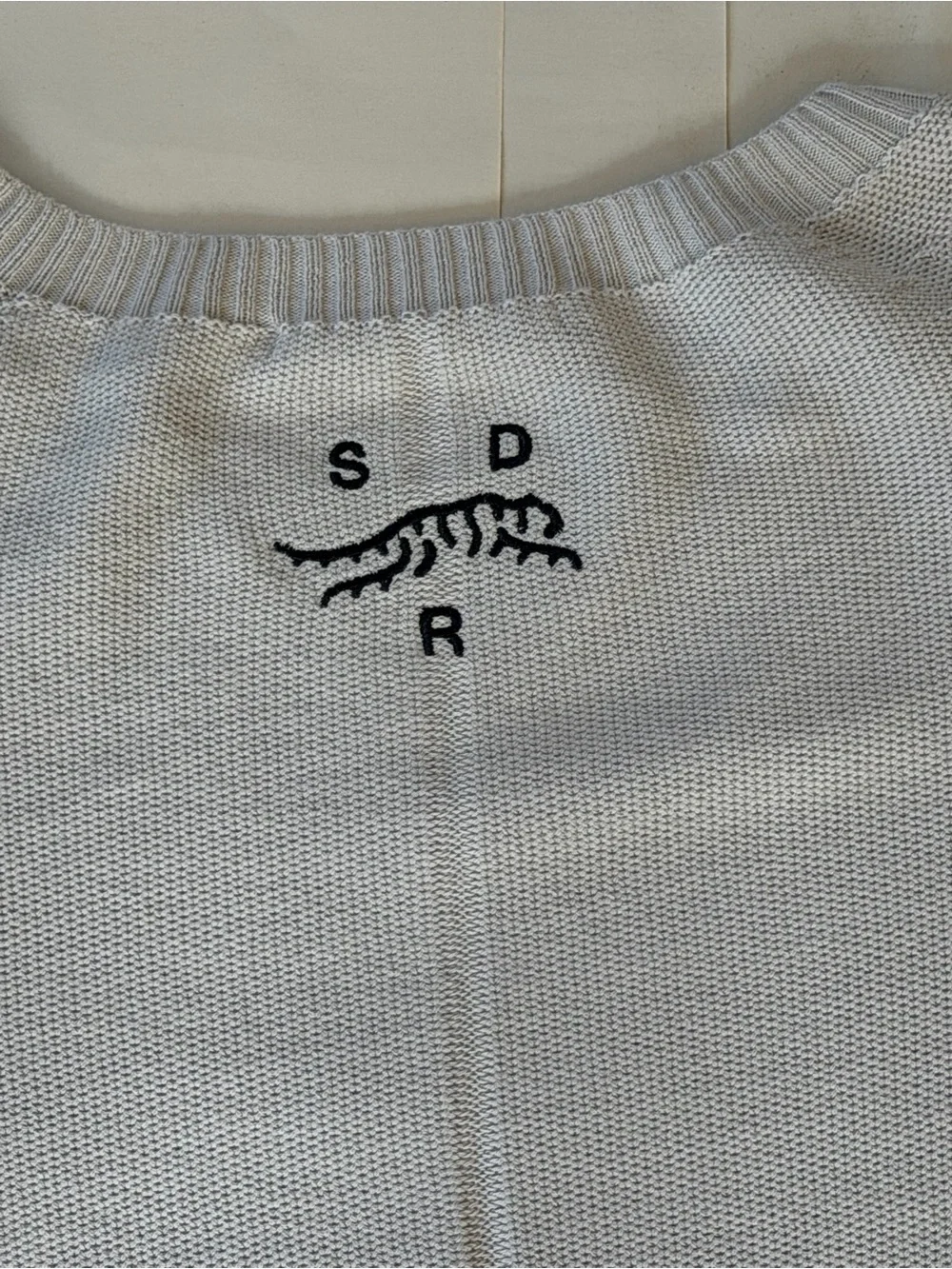 Sun Day Red Men’s Sample Cotton Longline Golf Sweater Pale Gray Size Medium EUC!
